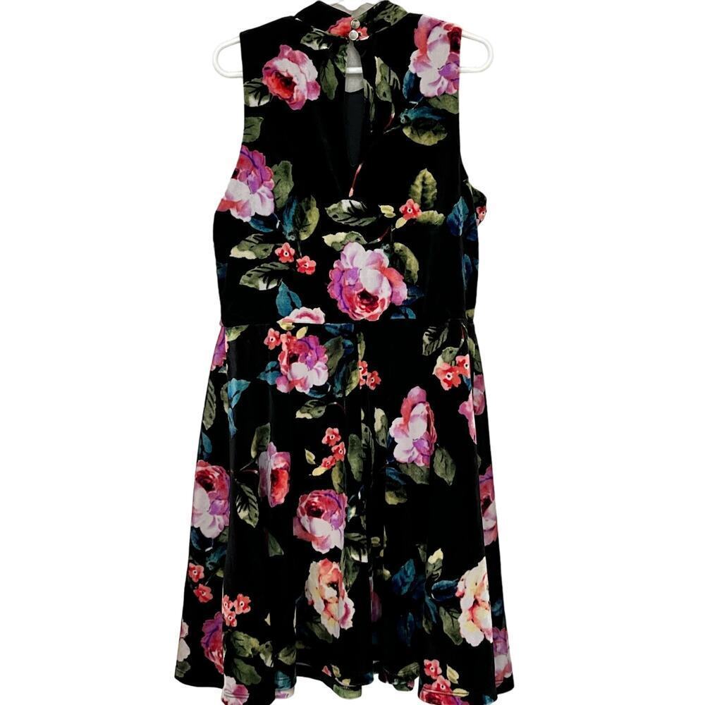 CB Girls Size 10 Dress Velvet Like Stretch Soft Floral - Picture 2 of 5